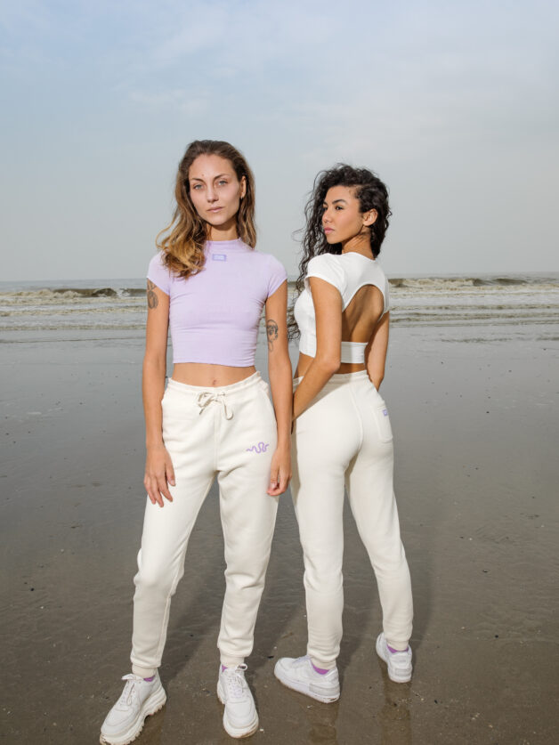 Stay Calma - Beige snake pants