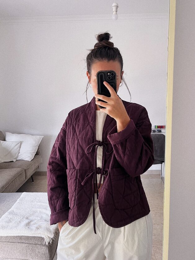 Stay Calma - Burgundy jacket
