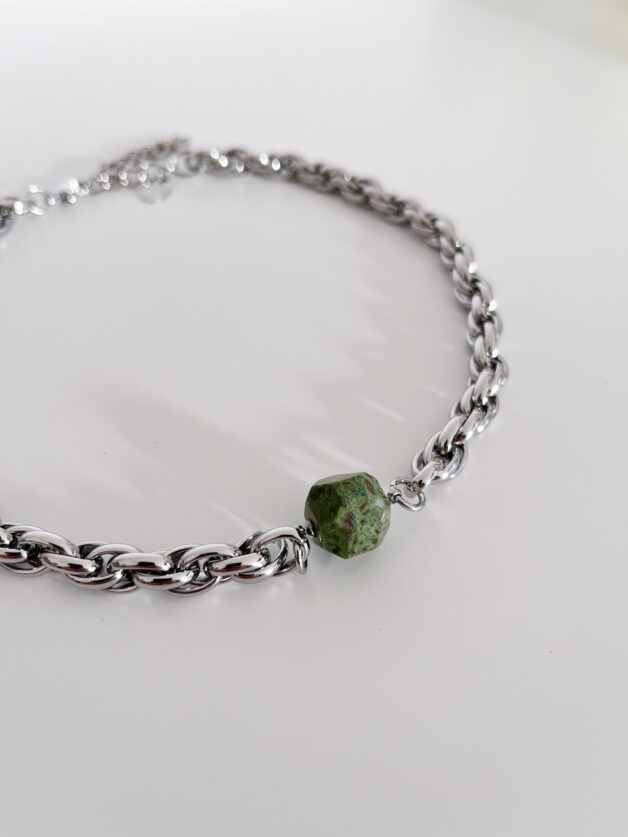 Stay Calma - Meteorite necklace (green-silver)