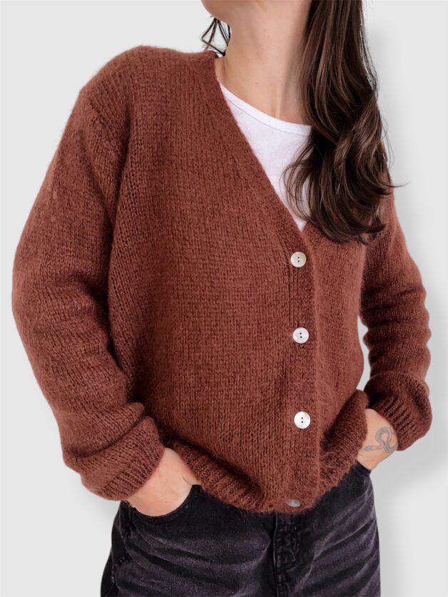 Stay Calma - Chocolate mohair gilet