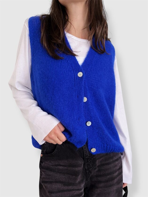 Stay Calma - Electric blue mohair gilet