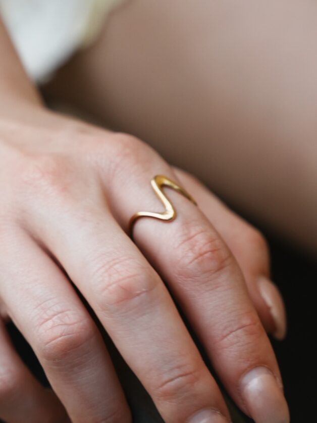 Stay Calma - Wave ring
