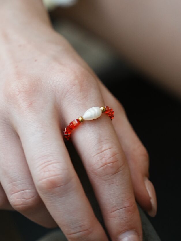 Stay Calma - Pearl ring (red)