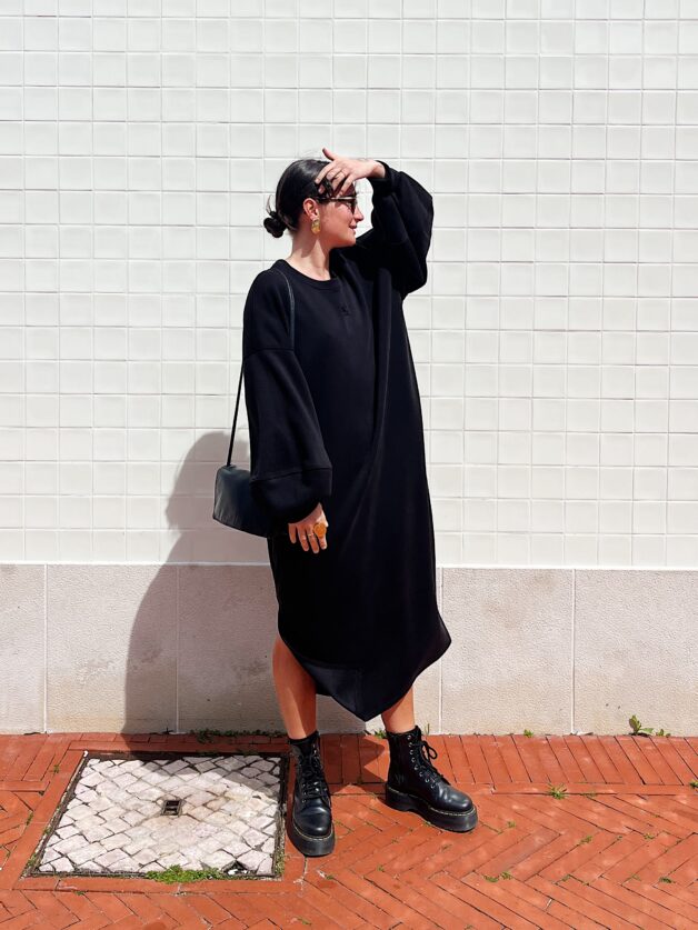 Stay Calma - Sweater dress (black)