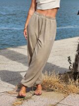 Stay Calma - Washed jogger pant (beige)