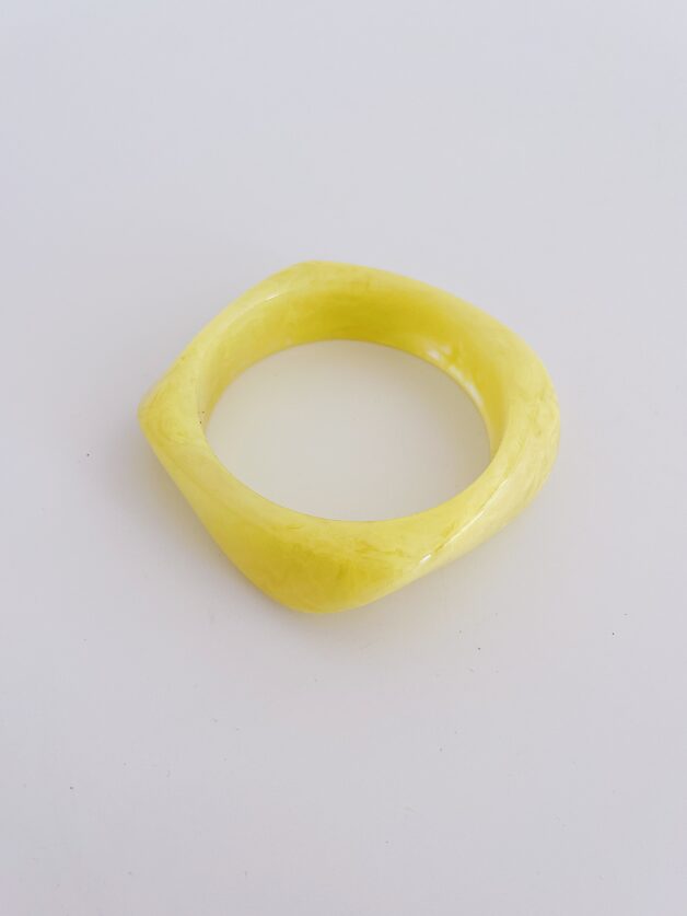 Stay Calma - Yellow bracelet (medium)