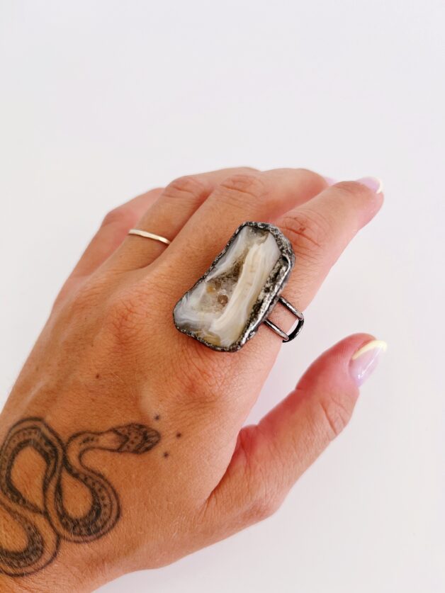 Stay Calma - Crystal ring (square)