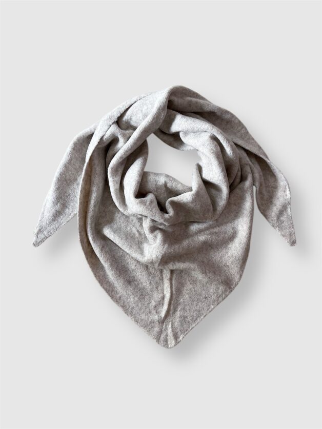 Stay Calma - Big triangle scarf (bone)